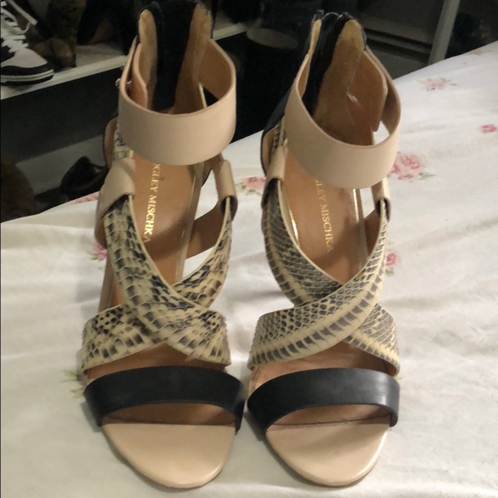 Badgley Mischka heels